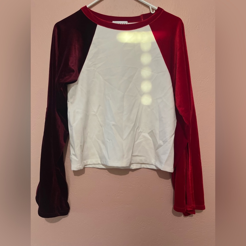 Drifter baseball Tee with velvet two-tone cow bell...